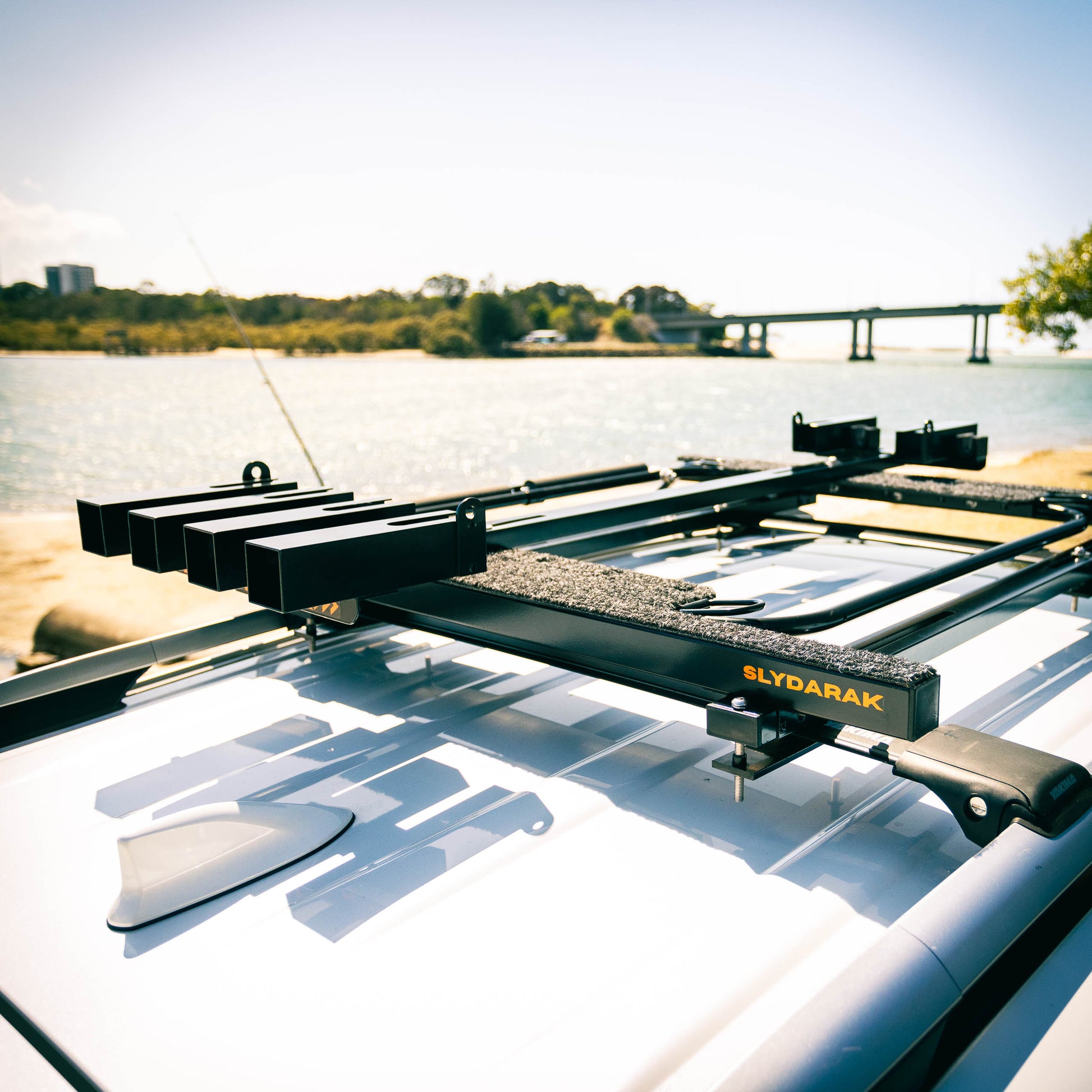 LOCKING ROOF RACK FISHING ROD HOLDER 3-5 RODS ONLY $228 SUITS ALL ROOF RACKS